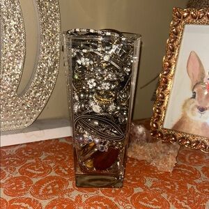Mystery Jewelry Vase